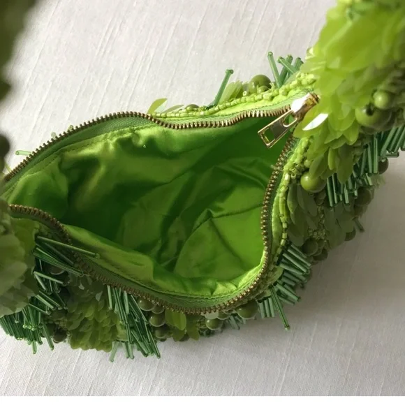 GREEN BEADED VRIAL BAG BY HANDCRAFTED BY INDIA - Picture 3 of 8